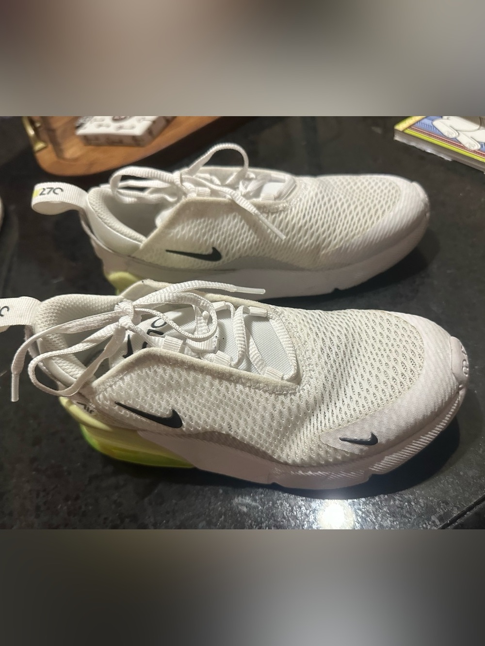 Nike Air 270 youth size 1